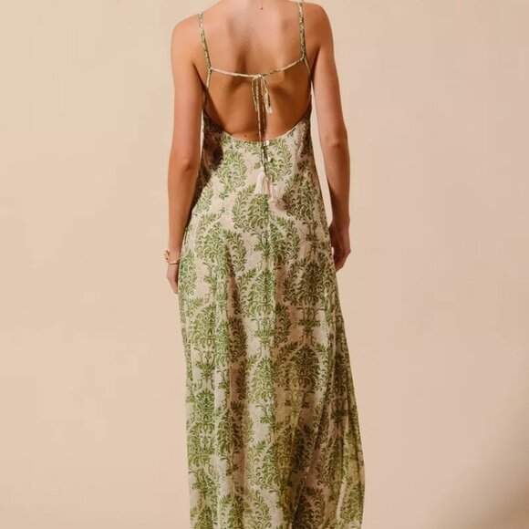 SO ME Damask Floral Summer Maxi Flowy‎ Dress With Open Back - Picture 10 of 11